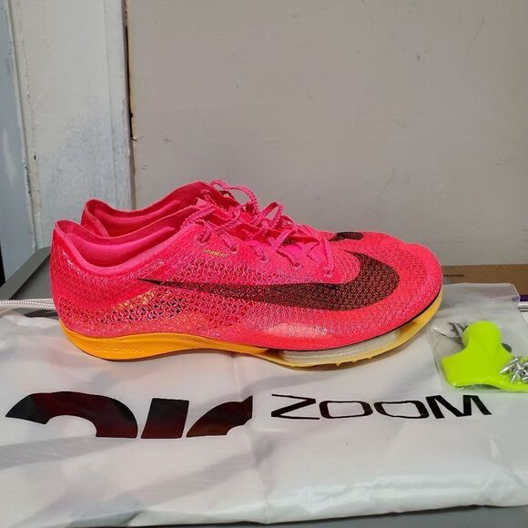 Nike Air Zoom Victory Track Spikes Mens Size 9 Hyper Pink Orange CD4385-600 - Picture 2 of 11